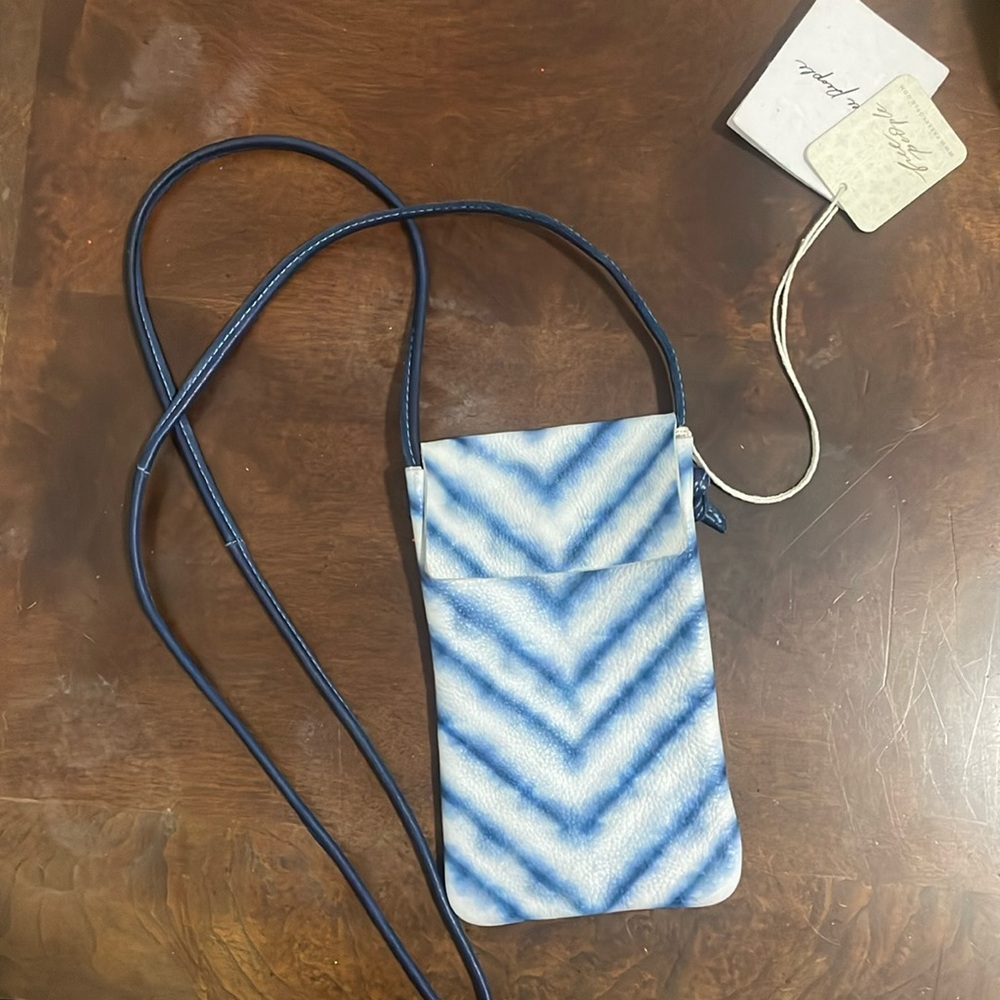 Free people crossbody purse NWT blue and white